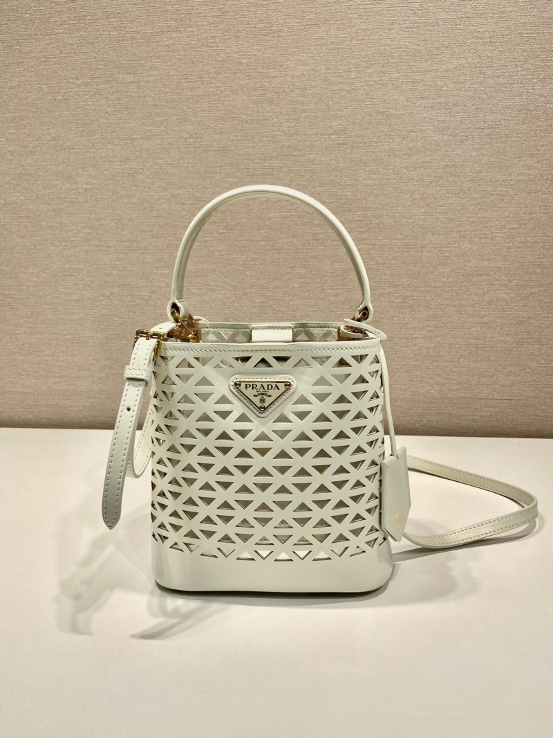 Pra*a bucket bags